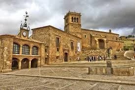 Morón De Almazán
