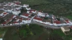 Cumbres De Enmedio