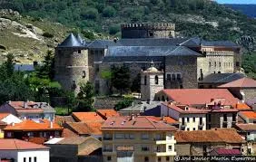 Las Navas Del Marqués